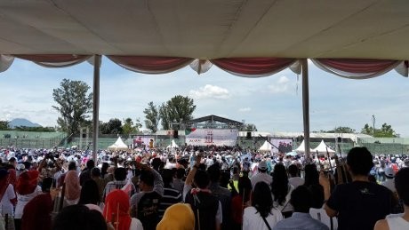 Dari Bandung, We are The World Antarkan Indonesia Pecahkan Rekor Dunia