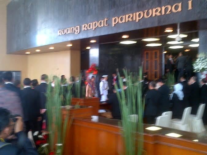 Didampingi Luhut, Jokowi Hadiri Konferensi Parlemen Asia Afrika