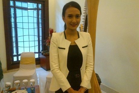 Gerakan Antivaksin Menjamur, Begini Komentar si Cantik Artika Sari Devi