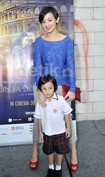 Joanna Alexandra si Ibu Muda nan Cantik