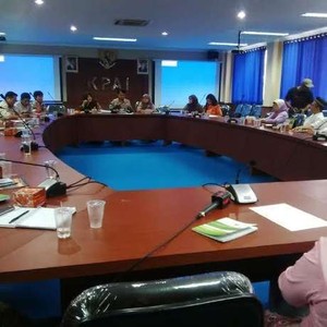KPAI Duga Para Pebisnis Manfaatkan Profit dari Pesta Bikini SMA