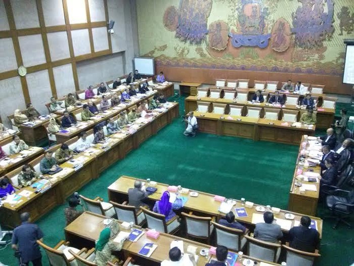 Rini Soemarno dan 3 Bos BUMN Minta Izin Penerbitan Saham Baru ke DPR