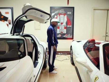 Widiih, 100 Mobil Koleksi Petinju Mayweather Dibeli di Diler Ini