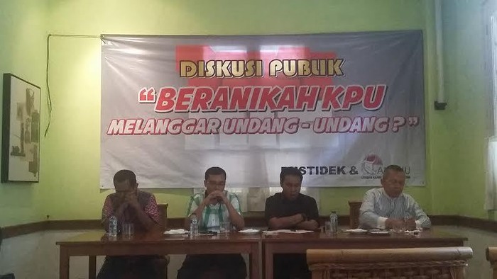 KPU Diminta Tak Adopsi Rekomendasi Panja Komisi II