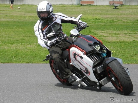 ZecOO, Motor Listrik yang Berlari Sekencang Hayabusa