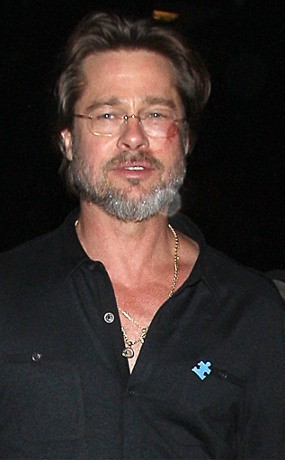 Muncul dengan Luka di Wajah, Brad Pitt Bikin Heboh