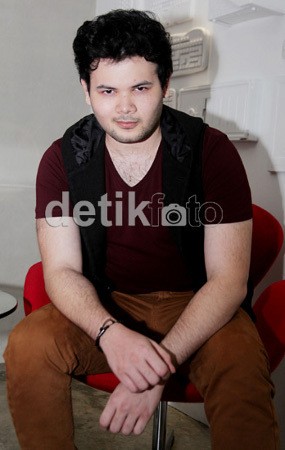 Rhoma Irama Tegaskan Ridho Tak Merokok, Apalagi Nyetir Sambil Mabuk