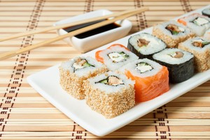 Ponzu, Shoyu dan Umeboshi, Bumbu yang Bikin Masakan Jepang Unik Rasanya (2)