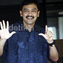 Berstatus Terpidana, Andi Mallarangeng dan Budi Mulya Dieksekusi ke LP Sukamiskin