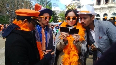 Kemeriahan Kings Day Warnai Syuting Film Negeri van Oranje