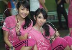 Asyiknya Main Badminton dengan Team T JKT48!