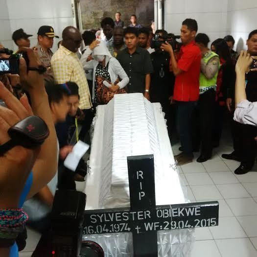 Wajah Sylvester Obiekwe Tersenyum Damai