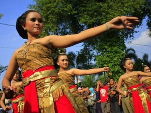 Ribuan Penari Berpartisipasi di Solo Menari 24 Jam