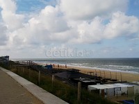 Bloemendaal merupakan salah satu kota di tepi laut yang ada di sebelah utara Belanda.