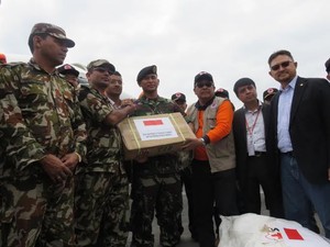 Sempat Tertahan 4 Jam di Bangladesh, Tim Bantuan RI Tiba di Nepal
