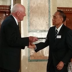 Dr Arifin Siregar Dianugerahi Linggarjati Award di Belanda