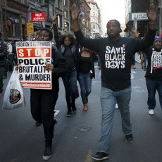 Protes Kebrutalan Polisi, Ribuan Warga AS Berunjuk Rasa