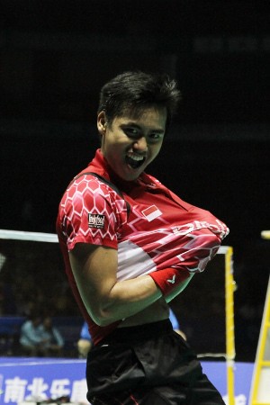 Tontowi Ahmad Dikaruniai Anak Laki-laki