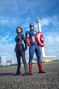 Namun, memang bukan pemeran aslinya yang beraksi di Monas. (The Walt Disney Indonesia)