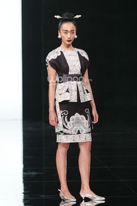 Iwan Tirta Dewaraja Iwan Tirta Private Collection at Fairmont Hotel. Senayan. Jakarta. 27/4/2014. [Foto: Mohammad Abduh/Wolipop]