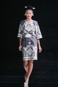 Iwan Tirta Dewaraja Iwan Tirta Private Collection at Fairmont Hotel. Senayan. Jakarta. 27/4/2014. [Foto: Mohammad Abduh/Wolipop]