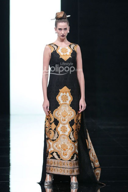 Iwan Tirta Dewaraja Iwan Tirta Private Collection at Fairmont Hotel. Senayan. Jakarta. 27/4/2014. [Foto: Mohammad Abduh/Wolipop]