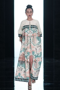 Iwan Tirta Dewaraja Iwan Tirta Private Collection at Fairmont Hotel. Senayan. Jakarta. 27/4/2014. [Foto: Mohammad Abduh/Wolipop]