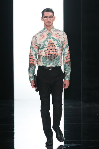 Iwan Tirta Dewaraja Iwan Tirta Private Collection at Fairmont Hotel. Senayan. Jakarta. 27/4/2014. [Foto: Mohammad Abduh/Wolipop]