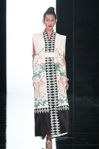 Iwan Tirta Dewaraja Iwan Tirta Private Collection at Fairmont Hotel. Senayan. Jakarta. 27/4/2014. [Foto: Mohammad Abduh/Wolipop]