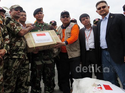 4 Ton Bantuan Indonesia Tiba di Nepal
