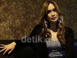 Hii..Sara Wjiayanto Lihat Hantu Mirip Shandy Aulia di Lokasi Syuting