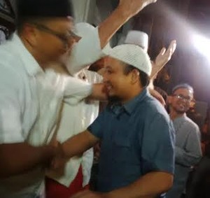 Usai Sujud Syukur, Novel Dihantarkan ke Rumah Diiringi Salawat dan Takbir