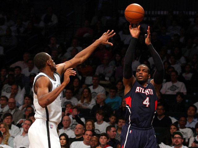 Kalahkan Nets, Hawks ke Semifinal Wilayah