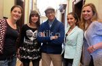 Syuting 'Negeri van Oranje', Ge Pamungkas Dikelilingi Bule Cantik