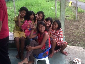 Gadis Kecil itu Kini Tak Lagi Mengemis dan Sudah Bisa Tidur Pulas