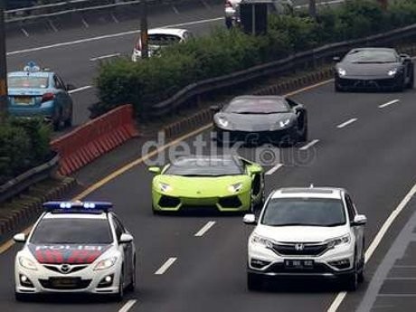 Lamborghini Konvoi Tanpa Pelat Nopol Depan, Ini Kata Polisi
