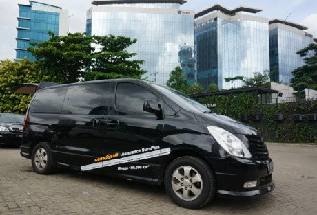 Menjajal Si Karet Bundar Goodyear