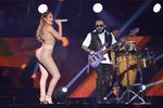 Seksi! Penampilan J.Lo di Panggung Billboard Latin Music Awards