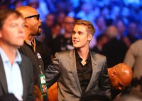 Justin Bieber juga tampak hadir. Mark J. Rebilas/Reuters/detikFoto.