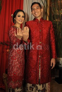 Andien dan Ippe menggelar resepsi pernikahan di Tugu Kunstkring Paleis, Menteng, Jakarta Pusat pada Sabtu (2/5/2015). Pool/Akew/detikFoto.