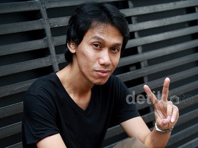Eross SO7 Sumbang Lagu di Album Solo Raffi Ahmad