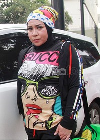 Melly saat ditemui di kawasan Kemang, Jakarta Selatan, Senin (4/5/2015). Pool/Gus Mun/detikFoto.