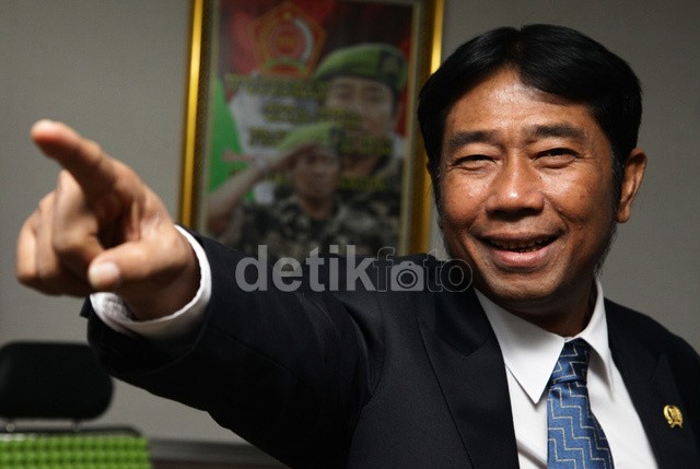 Lulung Lempar Tanggung Jawab Kasus UPS ke Pemprov DKI