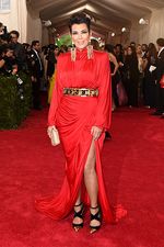 Bertabur Bintang di Red Carpet Met Gala 2015 (1)