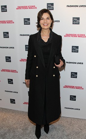 Aktris Sela Ward Jadi Presiden Amerika di Sekuel Independence Day