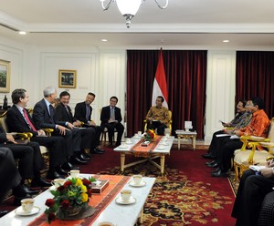 Ekonomi Lesu, Pebisnis AS Masih Percaya Sama Jokowi