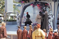 Kemudian, para Master Jedi memberikan pemahaman dan filosofi seorang Jedi kepada para padawan, dan langkah-langkah menggunakan lightsaber.
