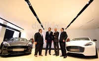 Showroom pertama Aston Martin berdiri di Jalan HOS Cokrominoto 70, Menteng, Jakarta.