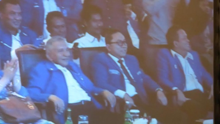 Setelah Jokowi dan Mega Pulang, Amien Rais Muncul di Acara PAN