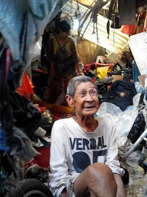Duh! Mantan Hansip ini Hidup di Gubuk Derita di Tengah Gemerlap Kota Jakarta